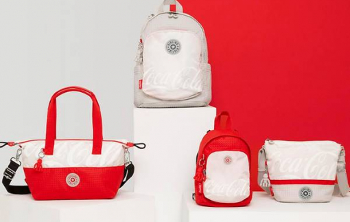 Bộ sưu tập túi xách từ hơn 272.000 chai nhựa