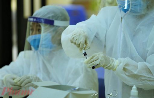 11 nhóm đối tượng được ưu tiên tiêm vắc-xin COVID-19