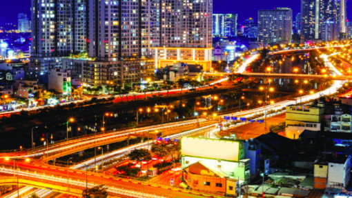 Hệ thống chiếu sáng thúc đẩy phát triển kinh tế ban đêm