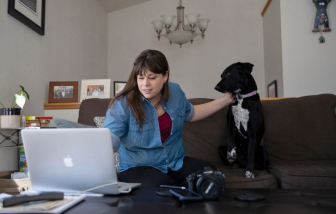 Phụ nữ vật lộn giành chỗ đứng trên thị trường lao động Mỹ