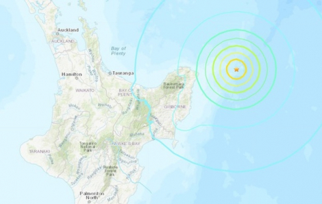 Cảnh báo sóng thần trên toàn Thái Bình Dương, hàng ngàn người dân New Zealand sơ tán