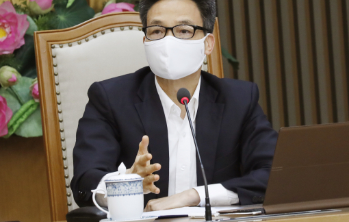 Phó thủ tướng Vũ Đức Đam: "Phải đảm an toàn cao nhất khi tiêm vắc-xin ngừa COVID-19"