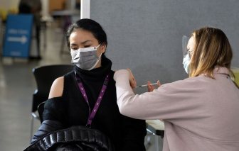 Sau Mỹ, Canada chính thức phê duyệt vắc-xin Johnson & Johnson 