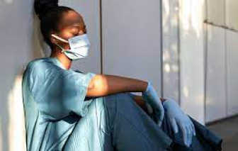 3.000 y tá trên toàn cầu đã thiệt mạng vì COVID-19