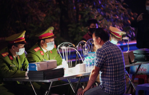 Từ hôm nay 15/3, CSGT cả nước mở cao điểm phạt nồng độ cồn ở quán ăn, nhà hàng