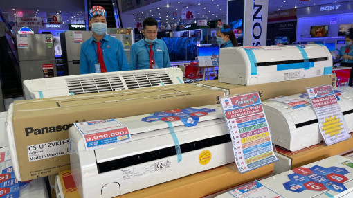 Điện máy, du lịch... chạy đua khuyến mãi mùa hè