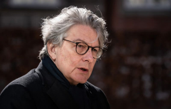 Vì sao EU “hoàn toàn không cần” vắc-xin Sputnik V của Nga?