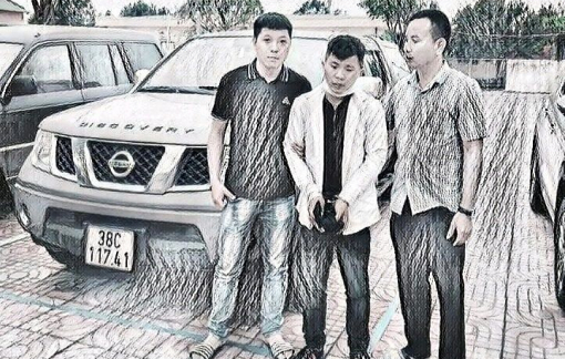 Trộm xe ô tô để đi gặp bạn gái quen qua mạng