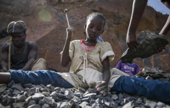 Gần 12 triệu trẻ em trên thế giới không biết chữ do COVID-19