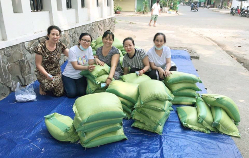 Cho đi để thấy mình hạnh phúc