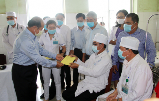 Tỉnh thứ hai ở miền Tây tiêm vắc-xin phòng COVID-19