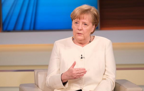 Thủ tướng Angela Merkel thúc ép các biện pháp hạn chế COVID-19 cứng rắn