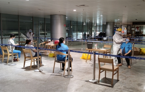 TPHCM: Không còn cách ly tập trung người đến từ địa phương khác
