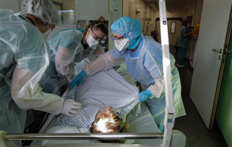 Mỹ Latinh vượt mốc 25 triệu ca mắc COVID-19