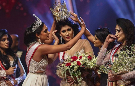 Hoa hậu Quý bà Sri Lanka bị bắt vì giật vương miện