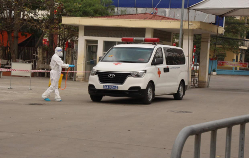 Sáng 13/4, 2 ca mắc COVID-19 tại TPHCM