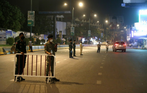 Bùng phát dịch COVID-19, Campuchia phong tỏa thủ đô Phnom Penh