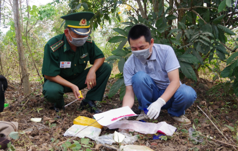 Quảng Trị: Bỏ chạy khi gặp biên phòng, để lại 12.000 viên ma túy tổng hợp