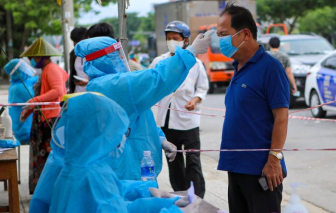 Tối 17/4, 8 người mắc COVID-19