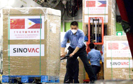 Bùng phát dịch COVID-19: Campuchia trước bờ vực sinh - tử