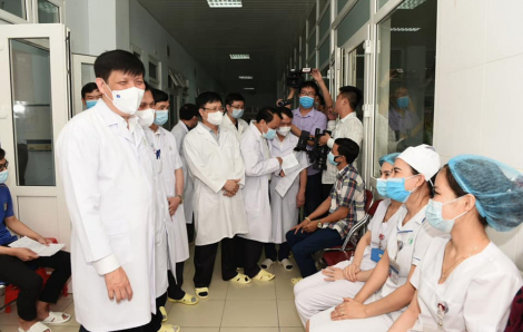 Bộ trưởng Y tế: Nguy cơ dịch COVID-19 từ Lào xâm nhập rất lớn