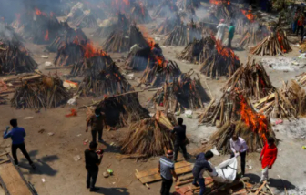 Mỹ và EU nỗ lực "bơm" oxy cho Ấn Độ