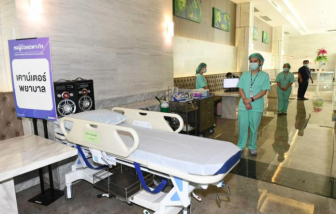 Thái Lan lập kỷ lục mới số ca tử vong do COVID-19, chính phủ ban hành lệnh hạn chế mới