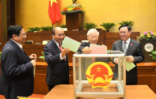 Tổng Bí thư Nguyễn Phú Trọng là người ứng cử ĐBQH cao tuổi nhất