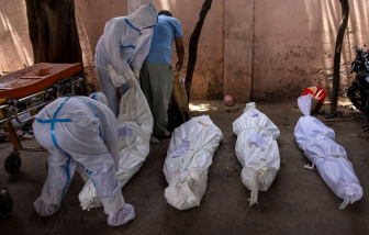 Ấn Độ vượt mốc 18 triệu ca nhiễm, tiêm chủng vắc-xin là hy vọng cuối cùng