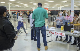 Tại sao nhiều người Mỹ bỏ qua mũi tiêm vắc-xin thứ 2?