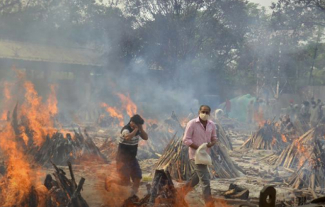 Ấn Độ sắp đón tuần lễ "kinh hoàng" khi thảm họa COVID-19 ngày càng nghiêm trọng