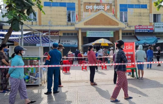 Nữ nhân viên massage nhiễm COVID-19 ghé chợ, Đà Nẵng lấy mẫu xét nghiệm hơn 400 tiểu thương
