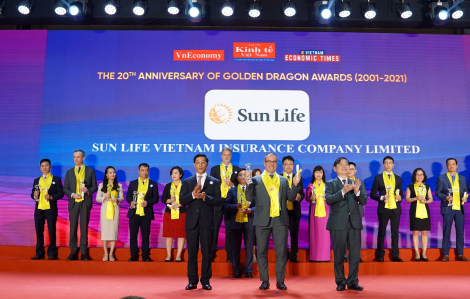 Sun Life Việt Nam nhận “Giải thưởng Rồng Vàng” năm 2021