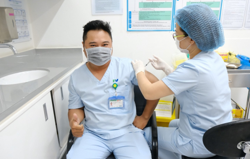 Hơn 95% đội ngũ bác sĩ và nhân viên FV đã tiêm phòng COVID-19 - đảm bảo an toàn phòng dịch trong hoạt động thăm khám tại FV