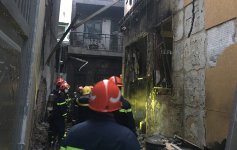 TPHCM: Cháy nhà, 8 người tử vong