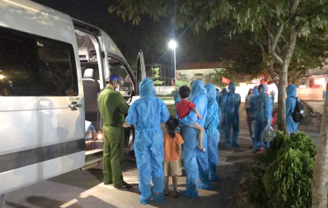 Nghệ An truy tìm 43 hành khách đi chung xe với bệnh nhân 47 tuổi mắc COVID-19