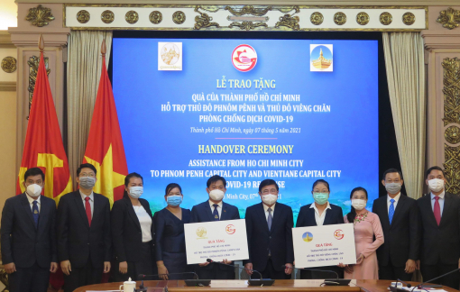TPHCM hỗ trợ Vientiane và Phnom Penh phòng, chống dịch