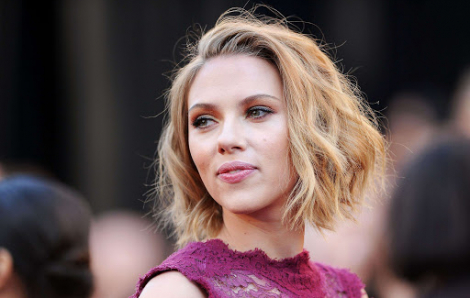Minh tinh Scarlett Johansson chỉ trích Quả cầu vàng