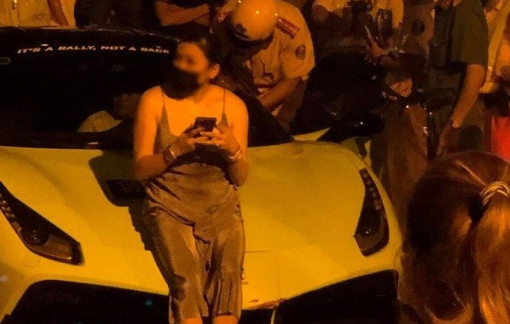 Phòng CSGT lên tiếng vụ tài xế siêu xe Ferrari “làm trò” khi bị kiểm tra