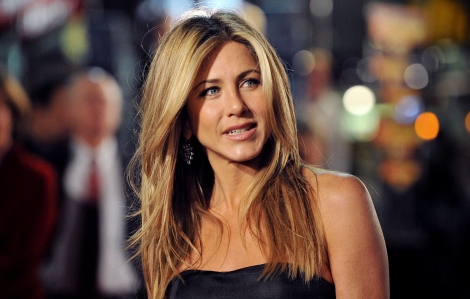 Nhờ đâu mà Jennifer Aniston trẻ đẹp ở tuổi 52?