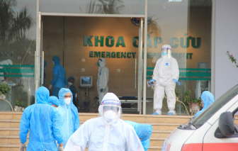 Bệnh viện Bệnh Nhiệt đới Trung ương đang có 5 ca nguy kịch, 11 ca thở oxy