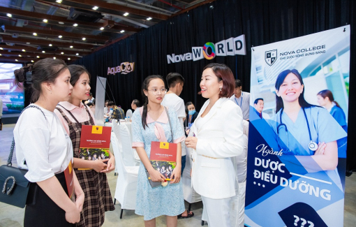 Nova College nâng cao chất lượng đào tạo thông qua hợp tác trong nước và quốc tế