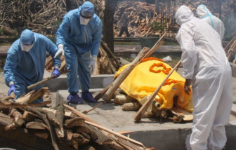 Ấn Độ: Cụ bà mắc COVID-19 tỉnh dậy khi gia đình chuẩn bị giàn hỏa thiêu