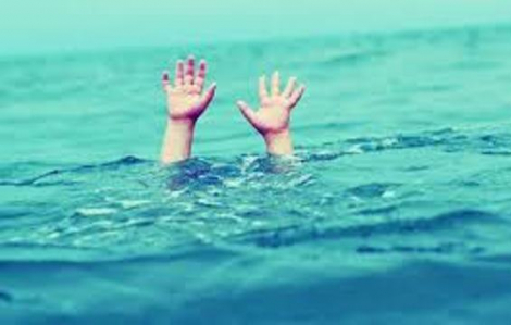 Đắk Lắk: Hai chị em đuối nước khi theo mẹ ra rẫy