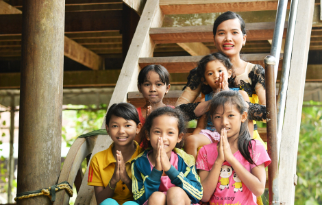 Nách Chan Nên: Vầng trăng nhỏ ở biên cương