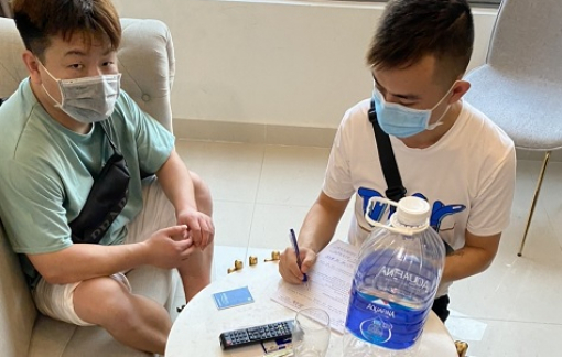Phát hiện 3 người nhập cảnh trái phép trong chung cư ở quận 4