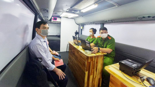 Làm căn cước công dân không cần xuất trình sổ tạm trú