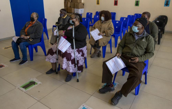 Liên Hợp Quốc kêu gọi nhiều vắc-xin COVID-19 hơn cho châu Phi