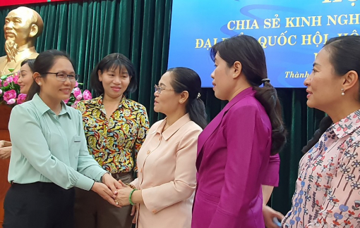 Nữ ứng cử viên cam kết làm tốt nhiệm vụ người đại diện cho cử tri