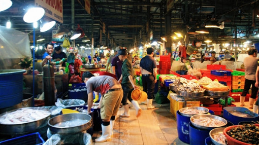 Không đề cập đến tiền thuê đất 4 tháng đầu năm, nhưng vẫn thu từ tháng 5!